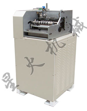 半自動(dòng)單標(biāo)熱熔膠貼標(biāo)簽機(jī)